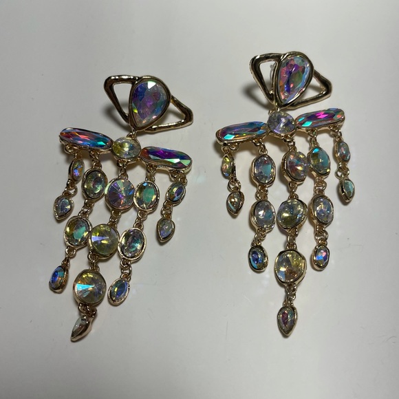 Gorgeous iridescent bohemian dangle earrings gold rainbow crystal drop boho - Picture 2 of 4